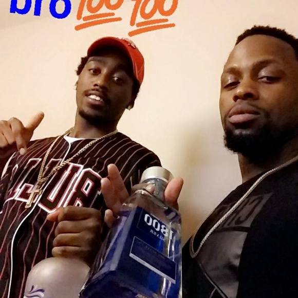 Meet your Posher, Hollis - Picture 1 of 1